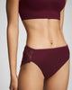 VELVET PLUM